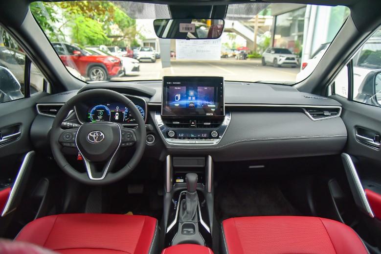 So kè Toyota Corolla Cross HEV và Jaecoo J7 PHEV: Cuộc đua trong phân khúc SUV Hybrid 583815