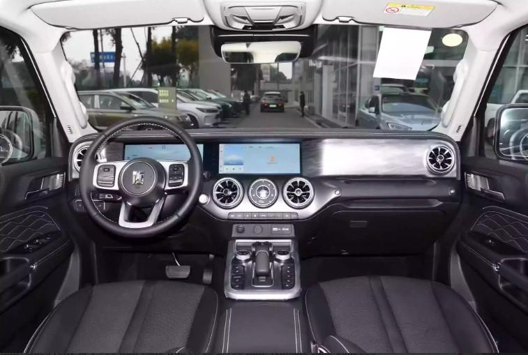 GWM Tank 300: SUV hạng D rục rịch ra mắt thị trường Việt 584906