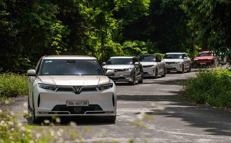 Mua ô tô sau Tết Nguyên Đán 2025: Cơ hội vàng và những lưu ý quan trọng 591681