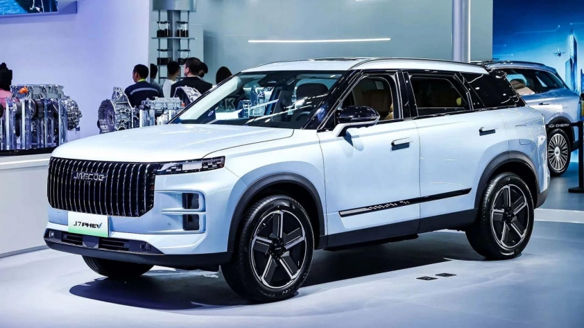 Jaecoo J7 bị cháy tại Malaysia: Cảnh báo nguy cơ khi lắp phụ kiện không chính hãng 591808
