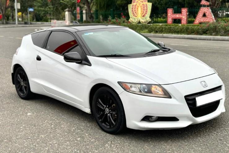 Honda CR-Z 2010: Mẫu xe hybrid hiếm hoi có giá bán cao trên thị trường xe cũ 592551