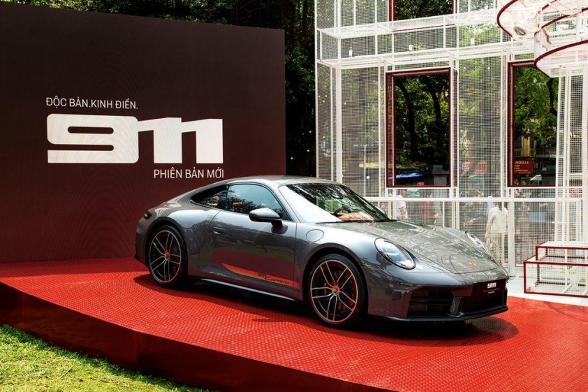 Porsche 911 Carrera 2025 chính thức ra mắt khách Việt, biểu tượng xe thể thao kinh điển 609226