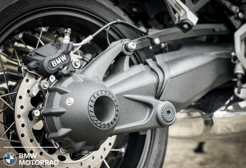 BMW R 12 nineT chính thức ra mắt tại Việt Nam: Biểu tượng hoài cổ pha nét hiện đại 612960