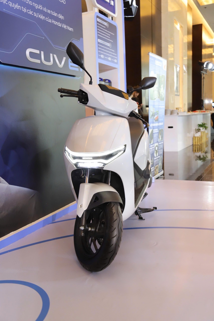 Với giá thuê 1.5 triệu/ tháng, Honda CUV :e liệu có đủ sức hút để trở thành lựa chọn dài hạn? 616980