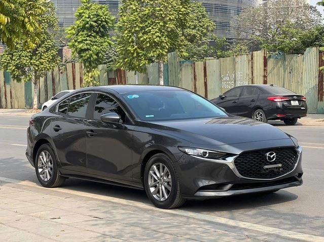 Top 4 mẫu sedan cũ dưới 500 triệu đồng đáng cân nhắc năm 2025 617491