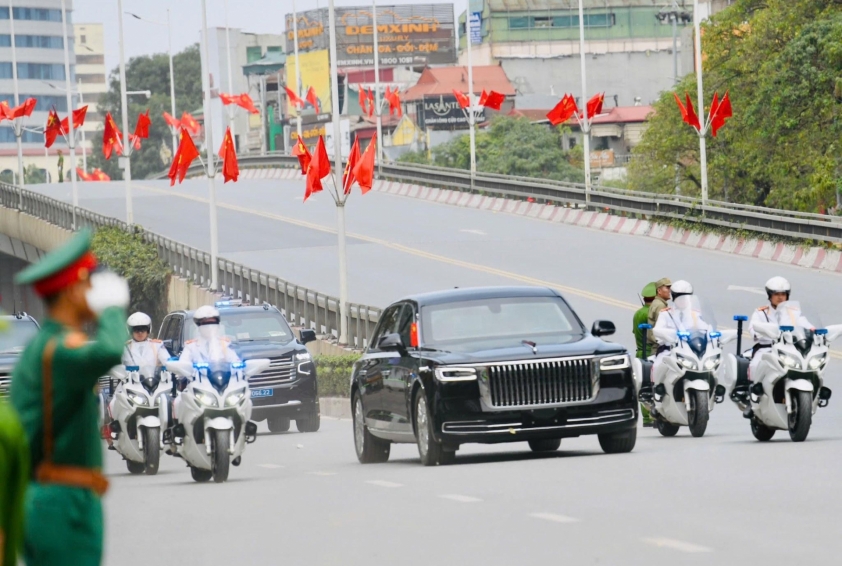 Hồng Kỳ N701 – Biểu tượng quyền lực và công nghệ tối tân phục vụ Chủ tịch Tập Cận Bình 620205