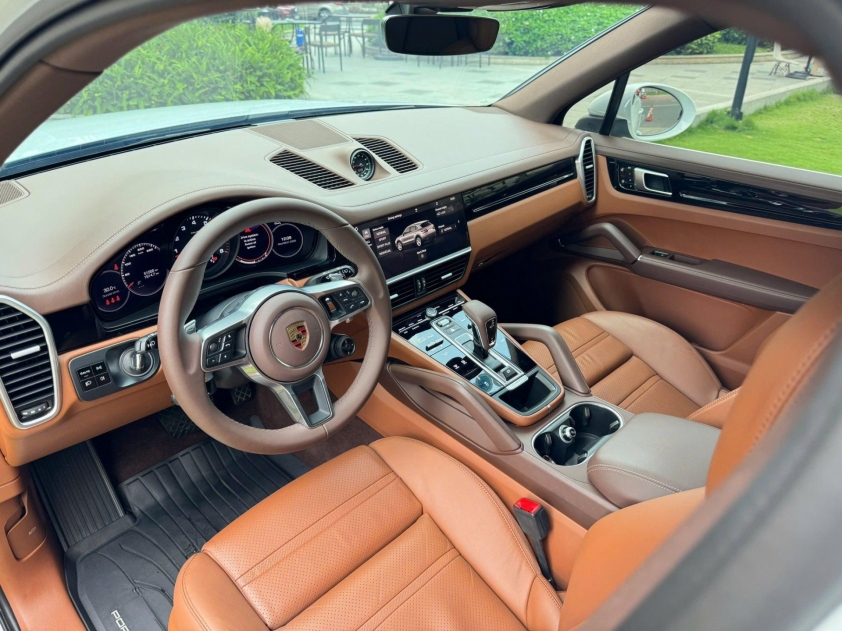 Porsche Cayenne độ tiền tỷ xuất hiện gây bão sàn xe cũ 621880