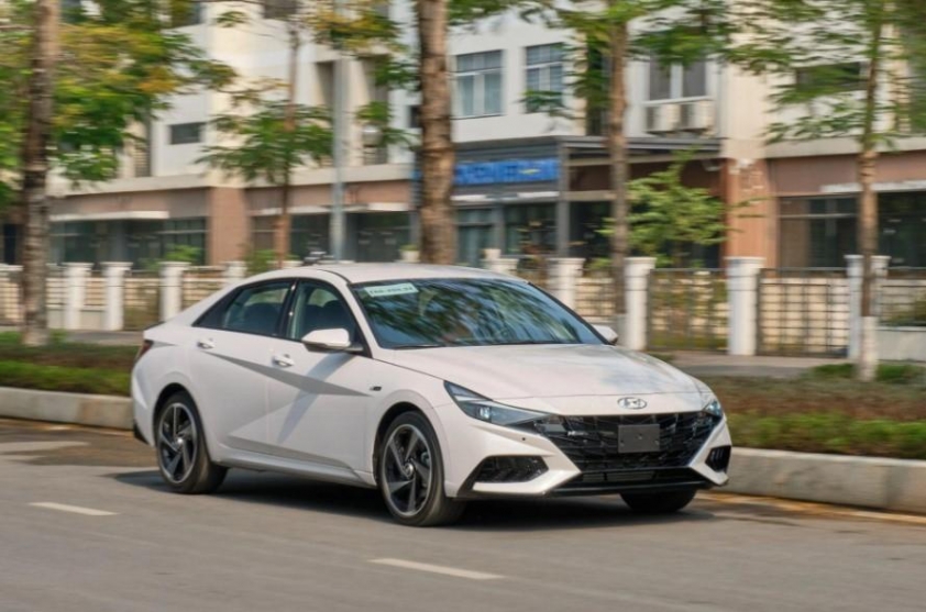 Hyundai Elantra 2025 chính thức tái xuất Đông Nam Á: Thiết kế mới, giá cạnh tranh, nhiều trang bị vượt trội 623199