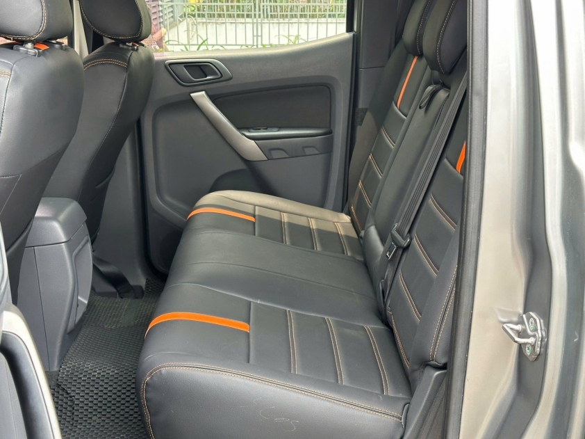 Gần 10 năm tuổi, Ford Ranger XLS 2017 vẫn giữ sức hút 623382