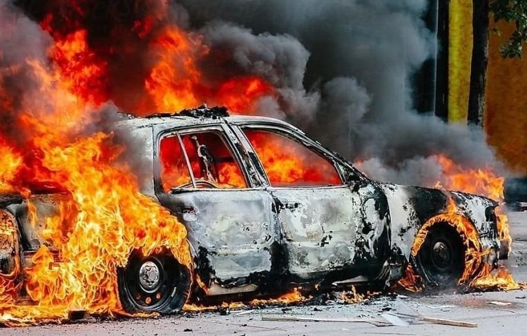 3 nguyên nhân âm thầm khiến ô tô phát hỏa mùa nắng nóng 624831