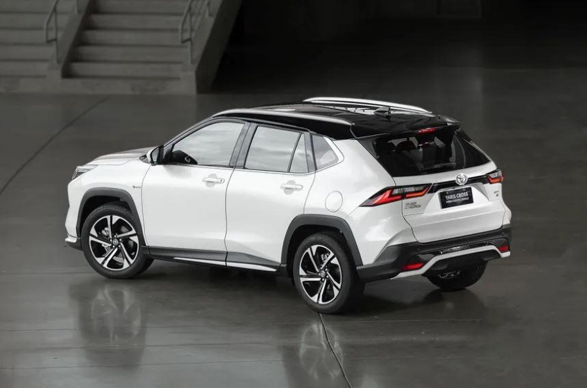 Toyota Yaris Cross SE HEV ra mắt tại Philippines: Đậm chất thể thao, công nghệ cao, giá quy đổi từ 770 triệu đồng 678490