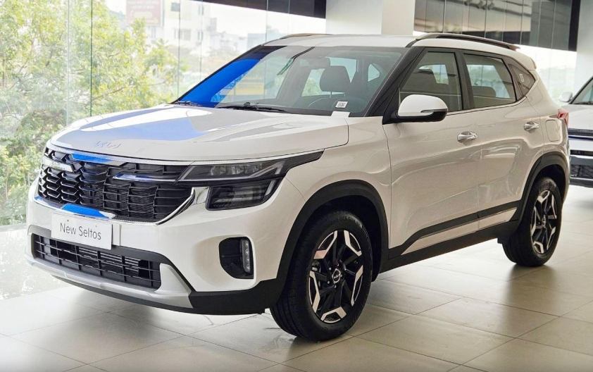 Loạt SUV cỡ B giảm giá kỷ lục trước tháng