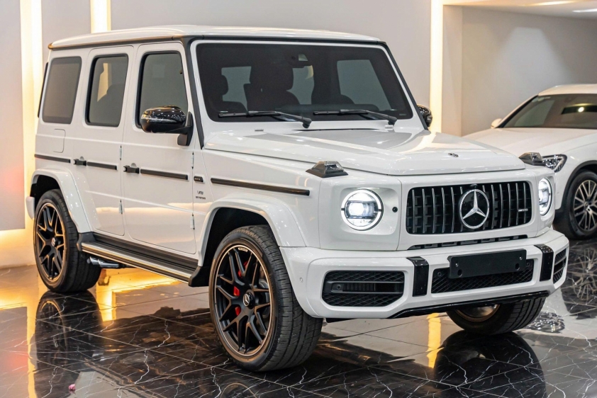 Mercedes-AMG G 63 chạm đáy đại lý, giá bán ngang xe đã qua sử dụng 684457
