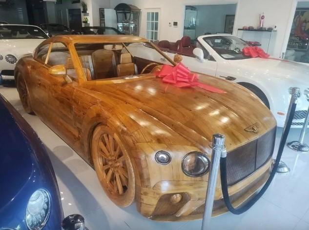 Cận cảnh Bentley gỗ tại Bỉ – Khi siêu xe sang hóa thành tác phẩm nghệ thuật 696085