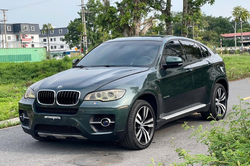 BMW X6 từng có giá hơn 4 tỷ, hiện rao bán rẻ bất ngờ tại Việt Nam 708509