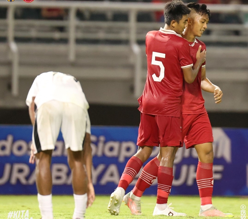 Vừa bị hủy diệt, đội bóng 'tí hon' mơ tạo bất ngờ trước U20 Việt Nam 187527