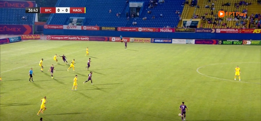Trực tiếp Bình Dương 0-0 HAGL: Tấn công bế tắc 247190