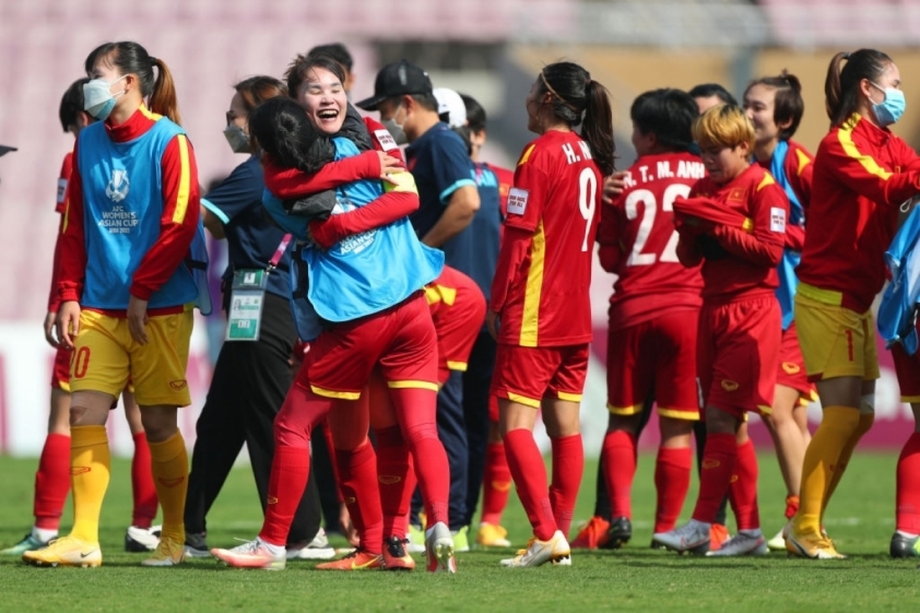 Huỳnh Như và ĐT Việt Nam nhận giải thưởng cao quý trước thềm World Cup 254416