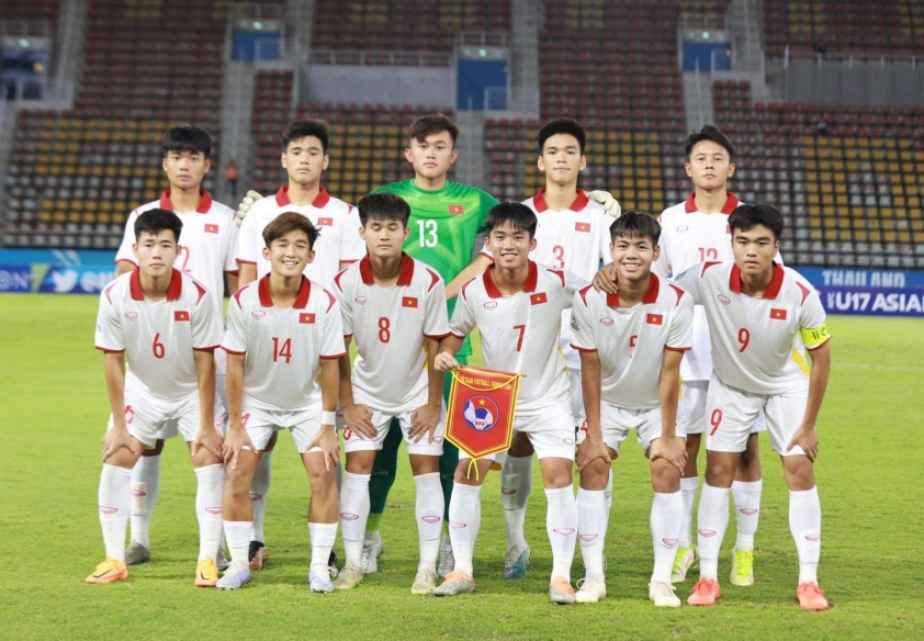 Trực tiếp U17 Việt Nam 0-1 U17 Uzbekistan: 'Rồng Vàng' lép vế 295574