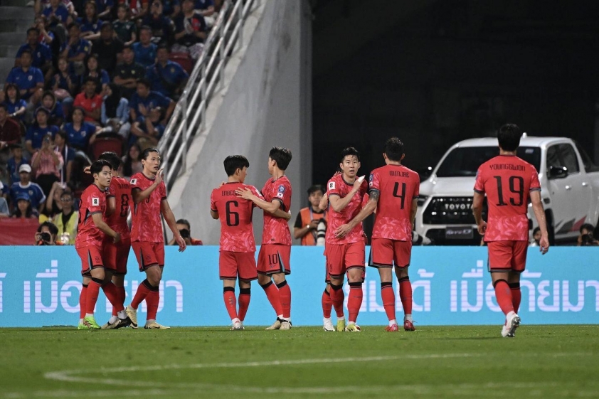 Trực tiếp Thái Lan 0-1 Hàn Quốc: Khai thông bế tắc 430045