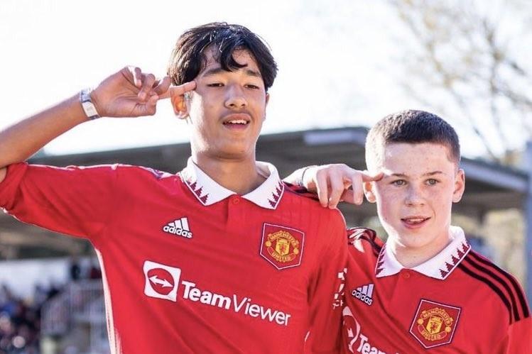 Cầu thủ Việt kiều tỏa sáng, giúp Man Utd giành chiến thắng 595094