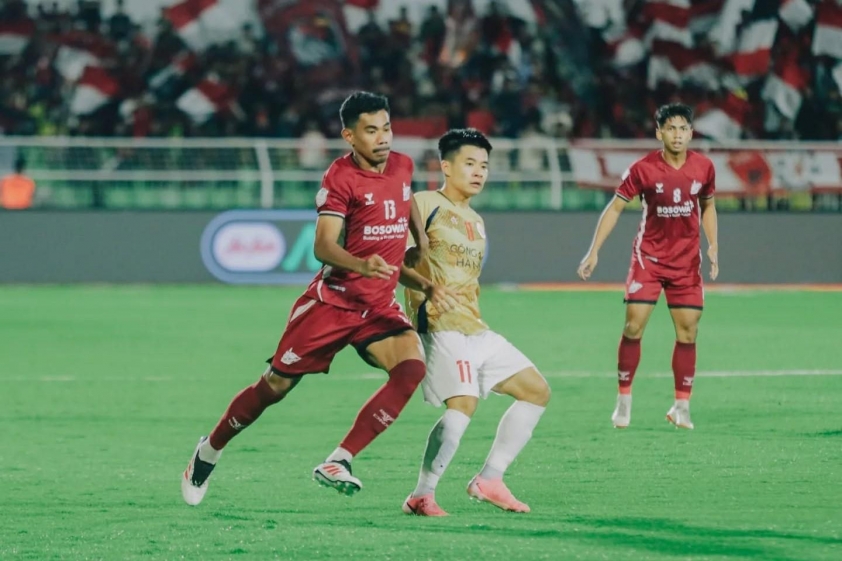 Trực tiếp CAHN 0-1 PSM Makassar: Bàn thua bất ngờ-614370