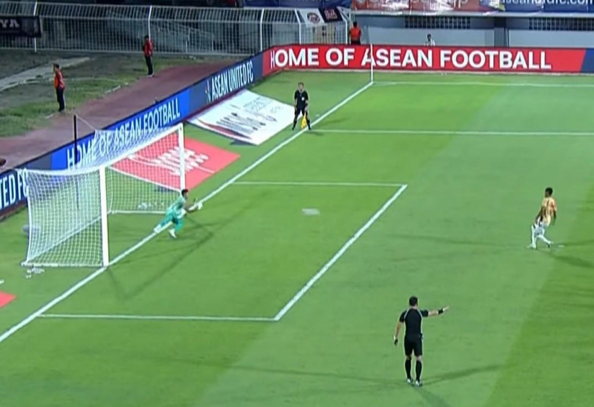 Trực tiếp CAHN 0-0 PSM Makassar: Penalty hỏng ăn 614324