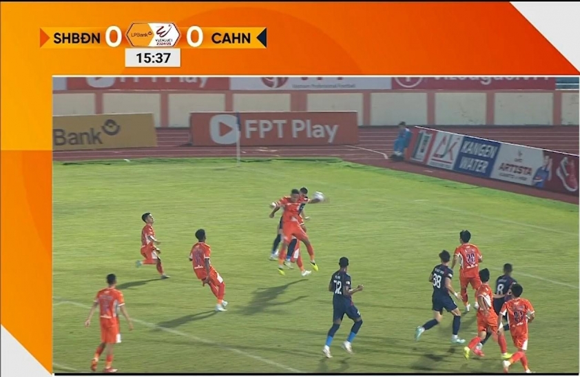 Trực tiếp Đà Nẵng 0-0 CAHN: Đội khách ép sân 616585