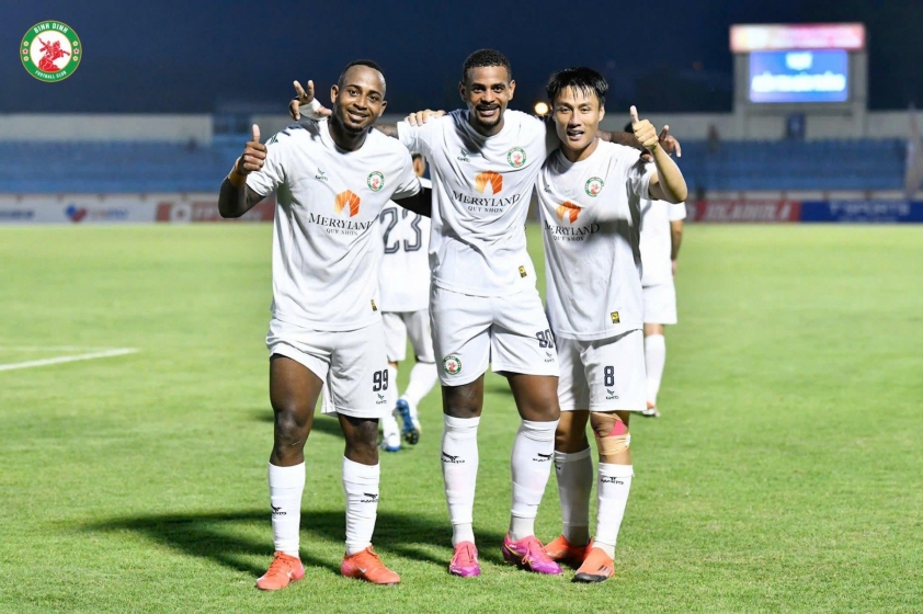 HLV Bình Định phát biểu đầy ẩn ý về tiêu cực ở V-League 619526