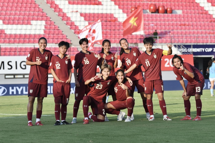Trực tiếp nữ Campuchia 0-2 nữ Thái Lan: Áp đảo 681436