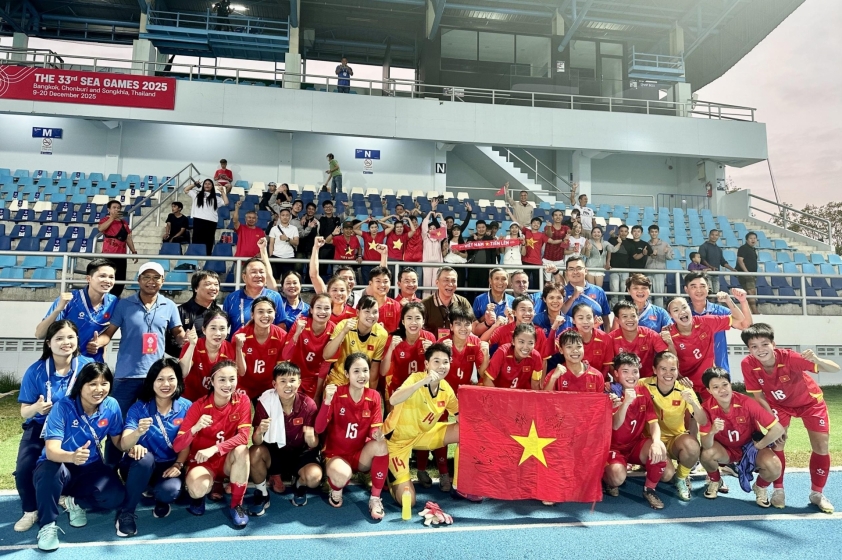 Vào bán kết, 2 đội tuyển Việt Nam nhận doping tinh thần 758490