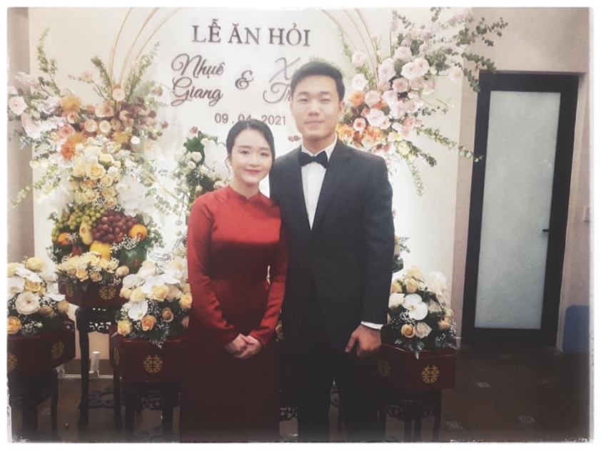 Xuân Trường đẹp trai rạng ngời trong lễ ăn hỏi-173206