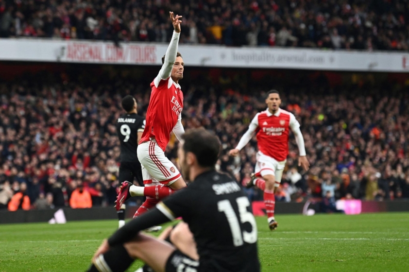 Trực tiếp Arsenal 2-2 Bournemouth: thế trận hấp dẫn, Arsenal tấn công rực lửa 254772