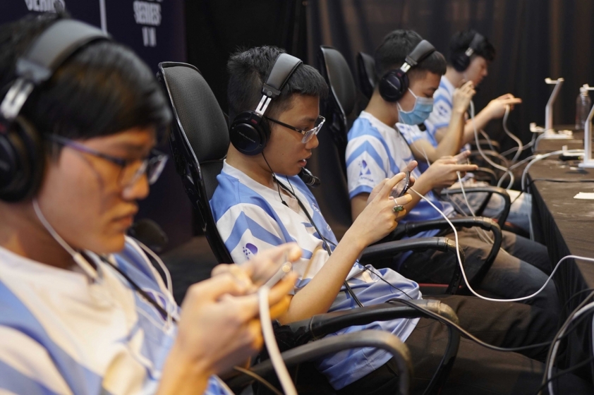 Icon Series SEA Mùa hè 2021: GameHome có điểm số đầu tiên, VEC lội ngược dòng cảm xúc 39121