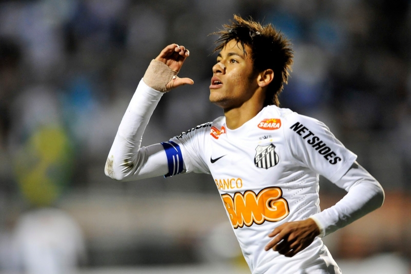 neymar-thoi-con-tung-hoanh-santos-111029jpg