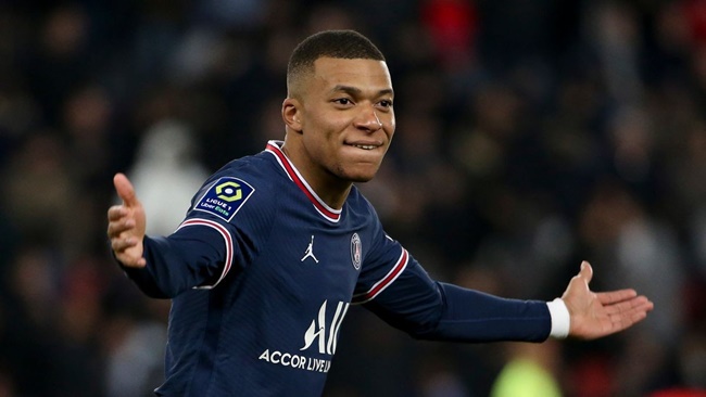 PSG chốt lương 800.000 bảng/tuần cho Mbappe 130124