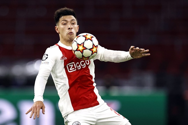 Mức phí khủng Man Utd trả cho Lisandro Martinez 158979