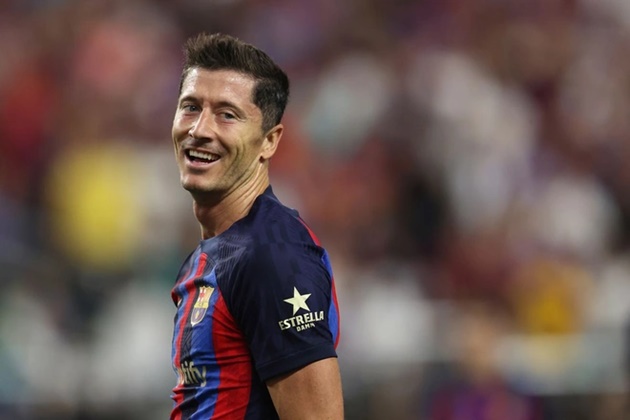 Nguyên nhân Ronaldo bị Barca từ chối 164164