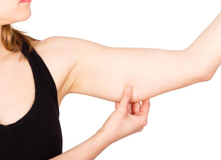 Massage giảm mỡ bắp tay