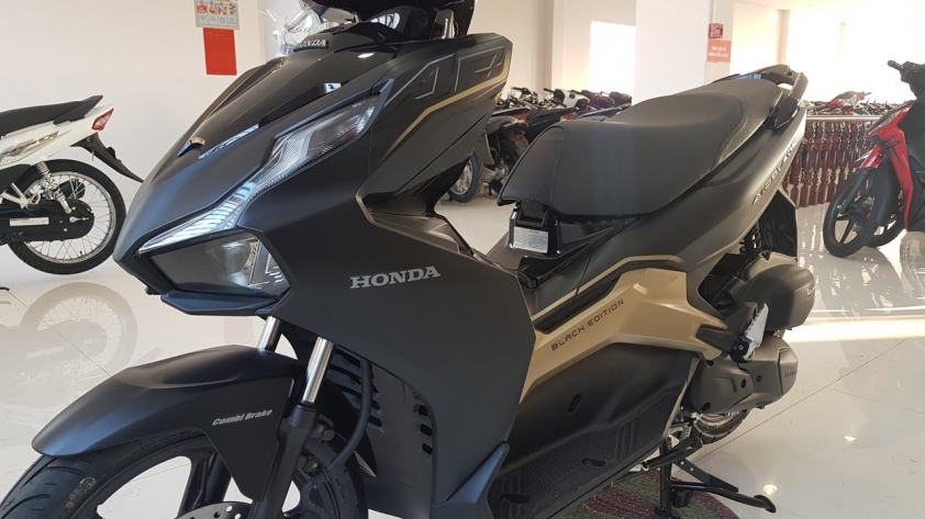 So sánh Air Blade 125 với Vario 125