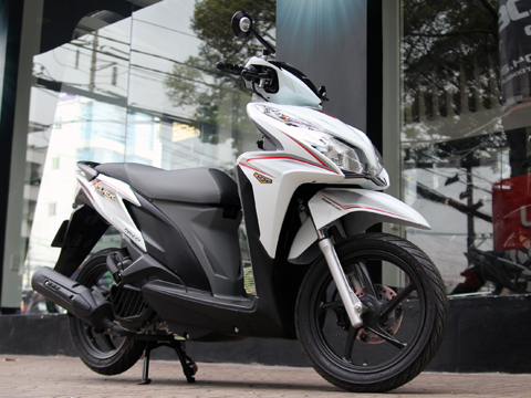 So sánh chi tiết Vario 125 và Click 125