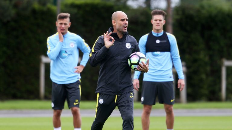 Pep Guardiola đang sở hữu những cầu thủ chất lượng và có đội hình mạnh nhất cho trận đấu mở màn Ngoại hạng Anh. Ảnh: Internet.