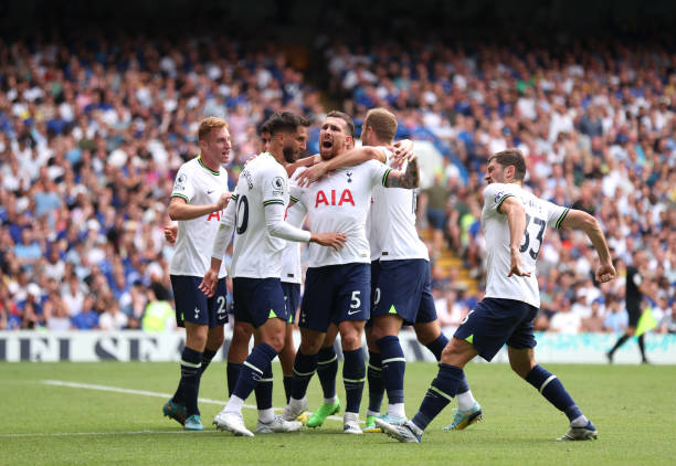 Tottenham có trận hòa may mắn trước đội bóng đại kình địch Chelsea tại vòng 2 Premier League. Ảnh: Interenet.