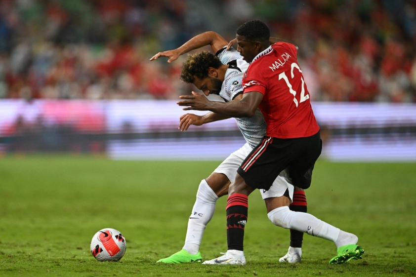 Malacia vs Salah