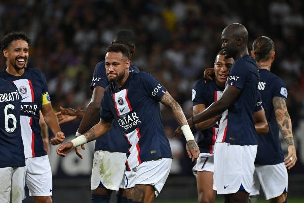 Chiến thắng này giúp PSG xây chắc ngôi đầu bảng xếp hạng Ligue 1. Ảnh: Internet.