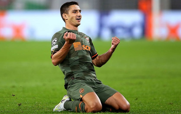 Đội hình tiêu biểu lượt trận đầu tiên Champions League 2022/23: Haaland không có mặt 184637
