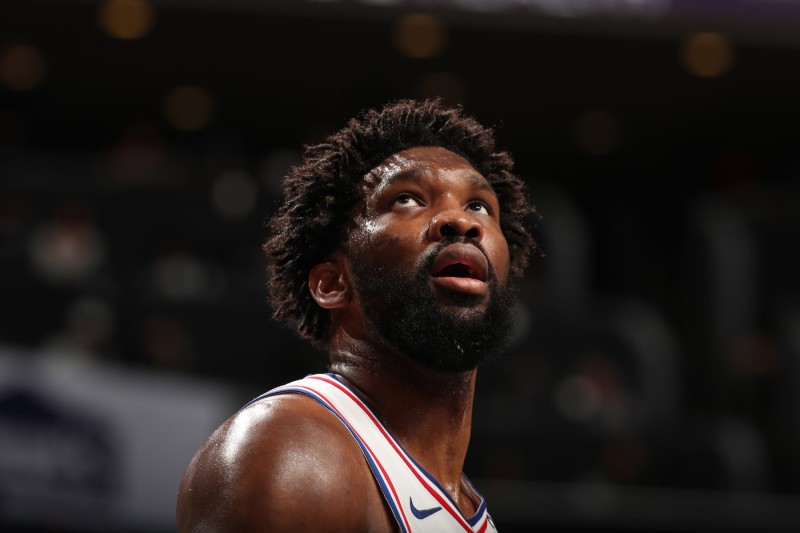embiid-1705999796.jpg