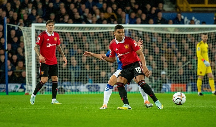 ferdinand khen casemiro thong minh ten hag mung tham 1