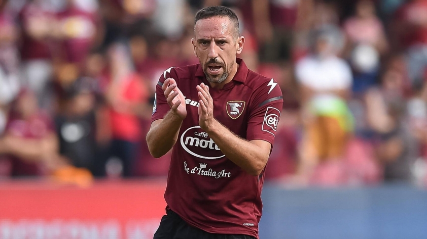 chinh thuc franck ribery tuyen bo giai nghe 1