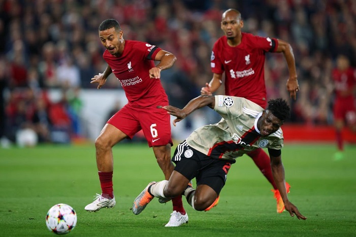 SỐC: Lý do khiến Liverpool liên tục mất người vì chấn thương 207217